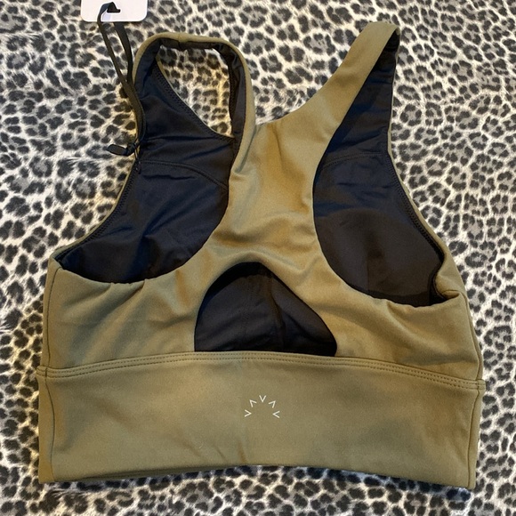 Varley Moss Green Let’s Move Harris Sports Bra NWT - Picture 8 of 8